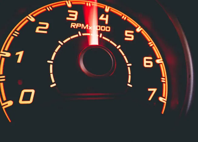 تاخیر در شتاب با افزایش دور موتور